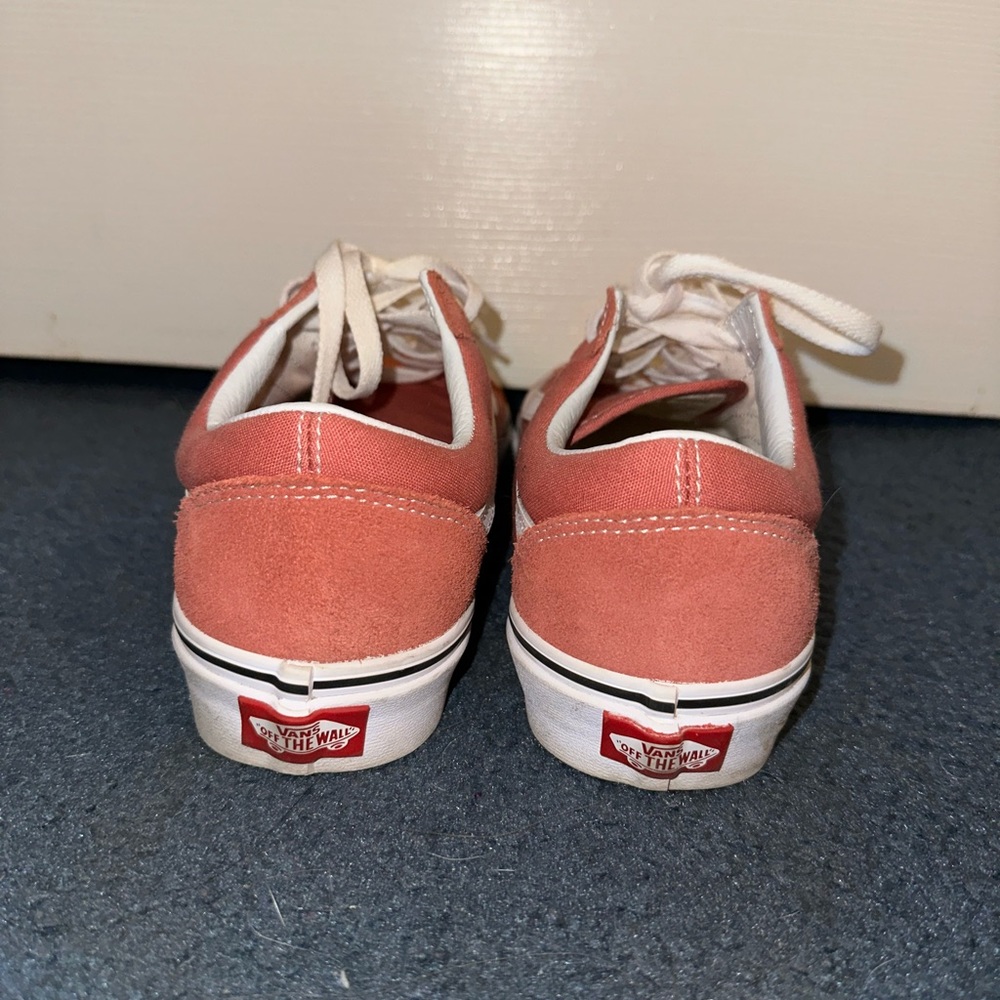 VANS - Picture 5 of 6
